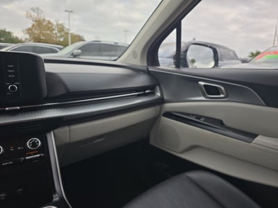 2023 Kia Carnival LX