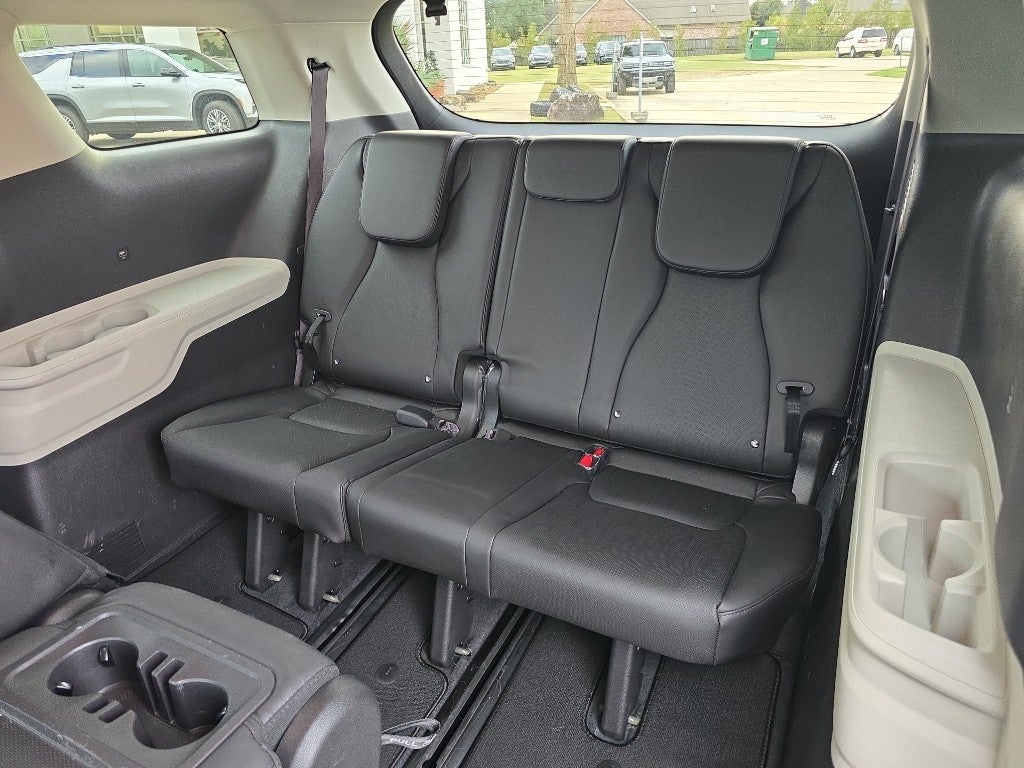 2023 Kia Carnival LX