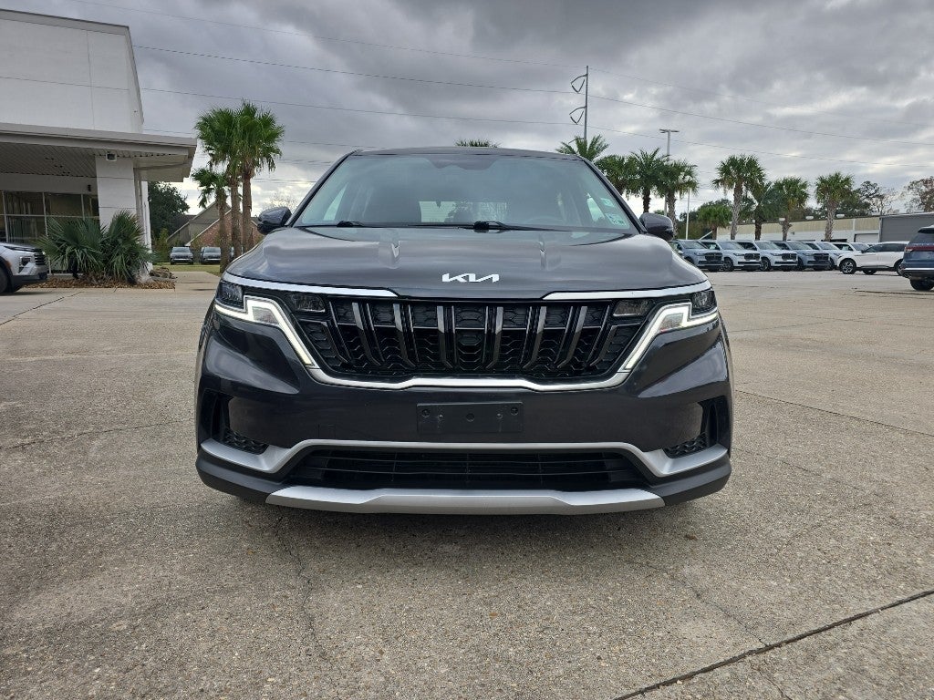 2023 Kia Carnival LX