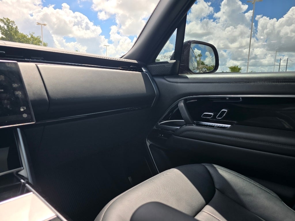 2024 Land Rover Range Rover Autobiography