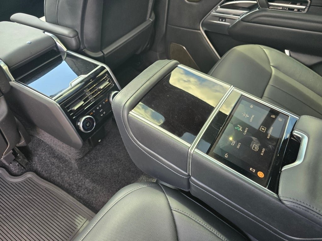 2024 Land Rover Range Rover Autobiography