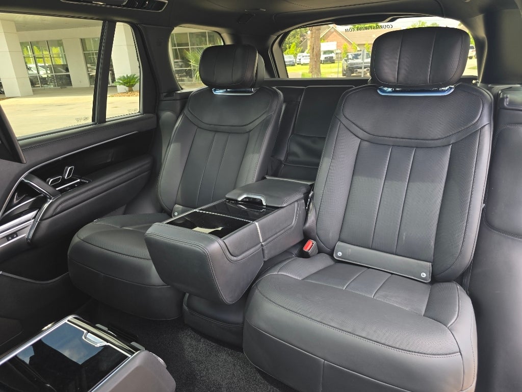 2024 Land Rover Range Rover Autobiography