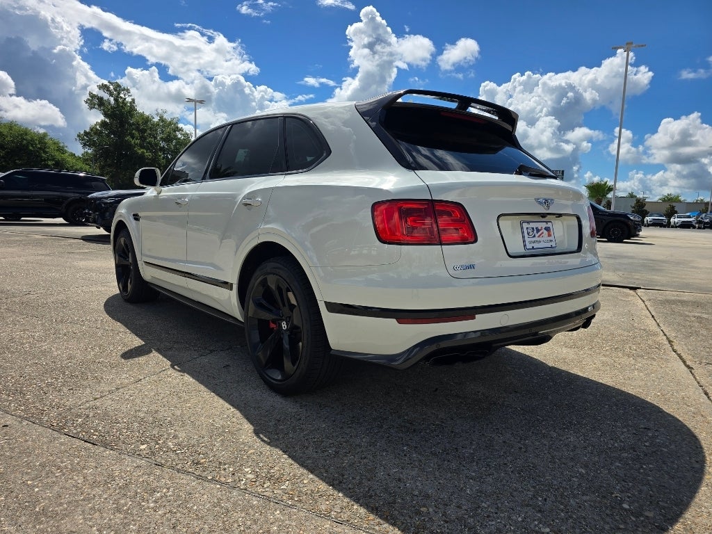 2019 Bentley Bentayga Carbon Fiber Package