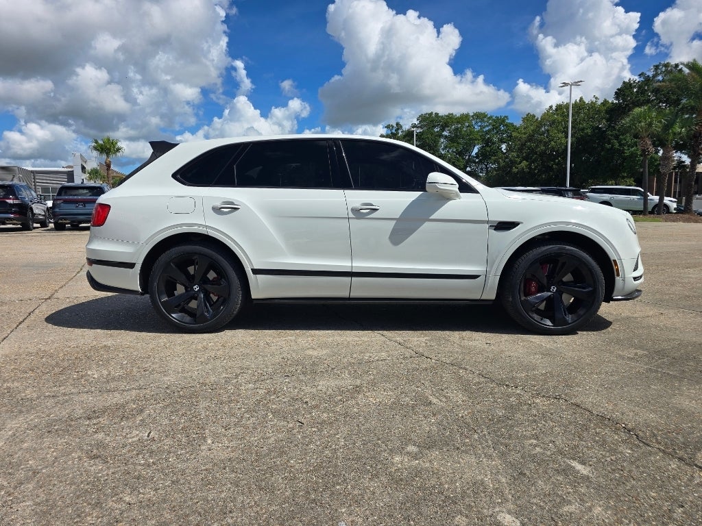 2019 Bentley Bentayga Carbon Fiber Package