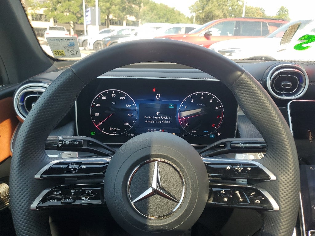 2025 Mercedes-Benz GLC 300