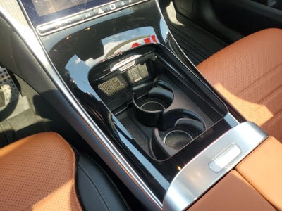 2025 Mercedes-Benz GLC 300