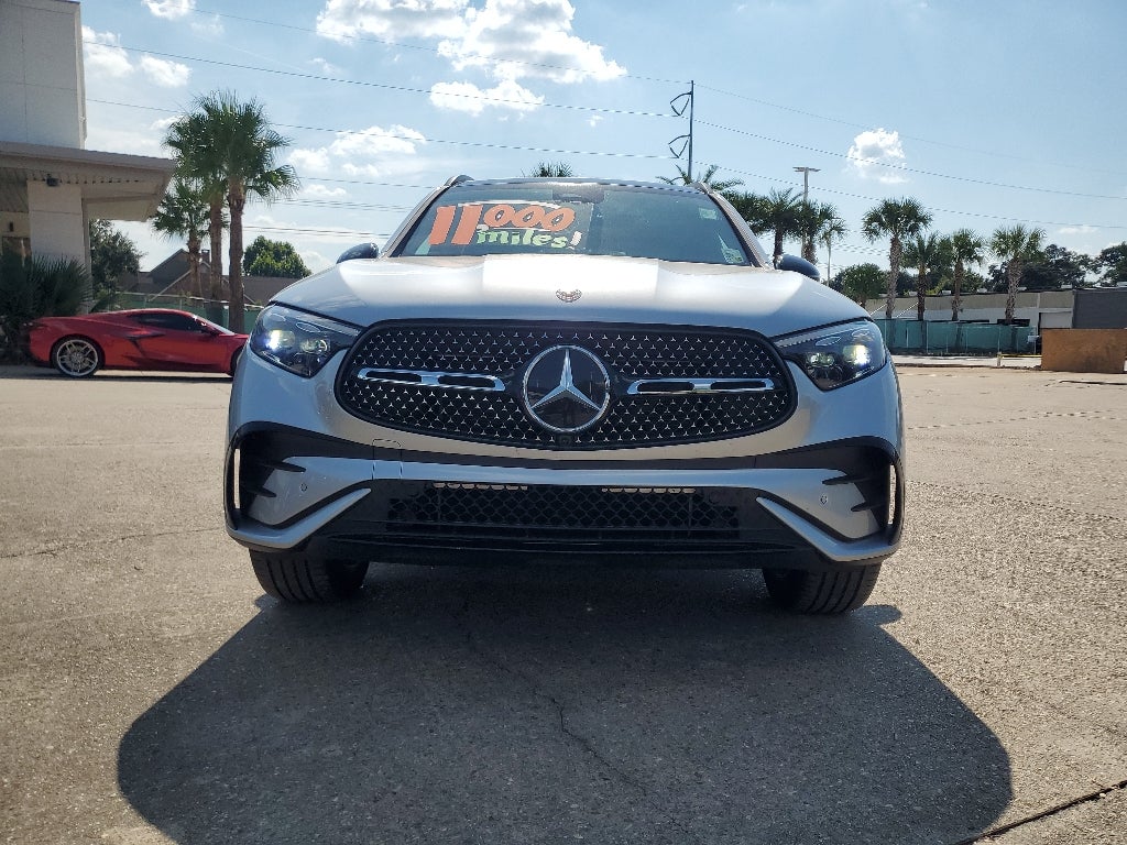 2025 Mercedes-Benz GLC 300