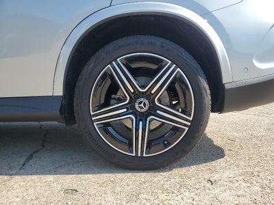 2025 Mercedes-Benz GLC 300