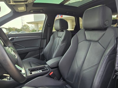 2024 Audi Q3 S line Premium Plus