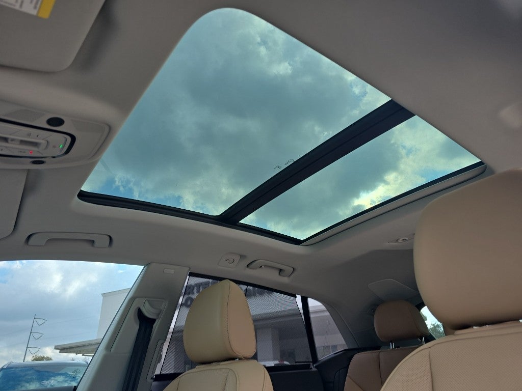 2025 Audi Q8 Premium Plus