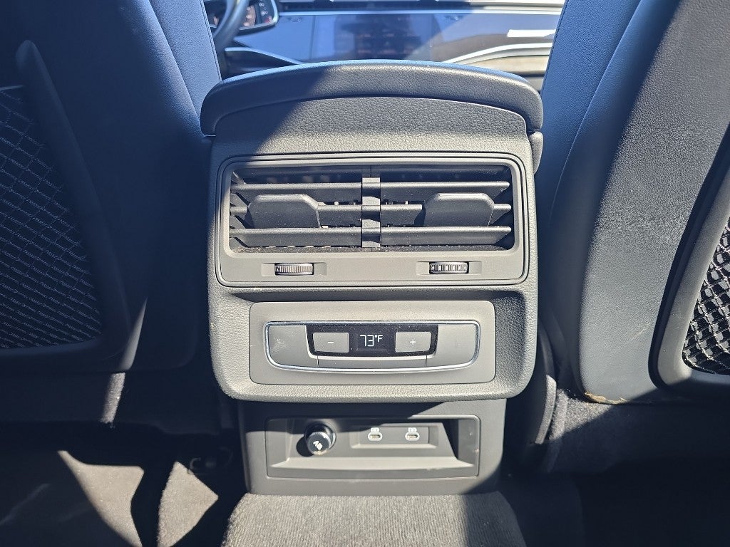 2024 Audi Q7 Premium Plus