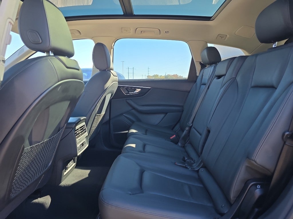 2024 Audi Q7 Premium Plus
