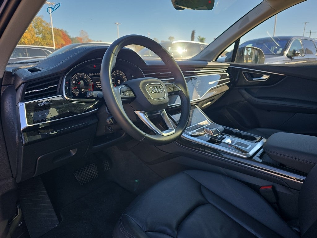 2024 Audi Q7 Premium Plus