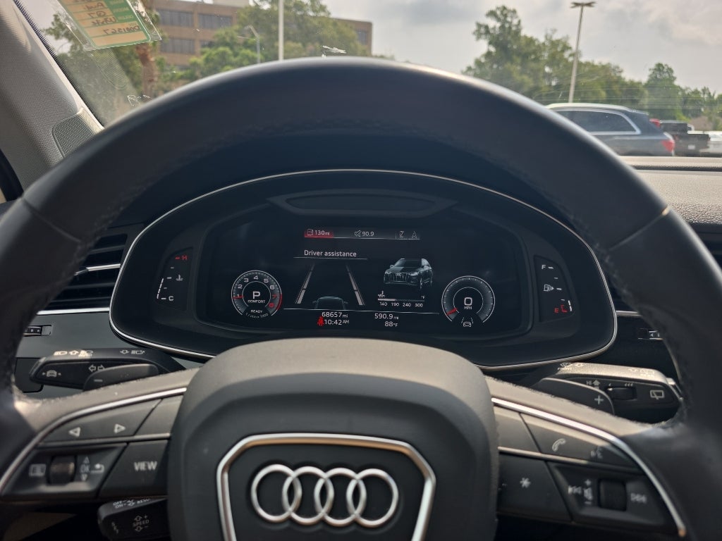 2022 Audi Q7 Premium Plus