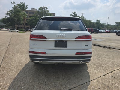 2022 Audi Q7 Premium Plus