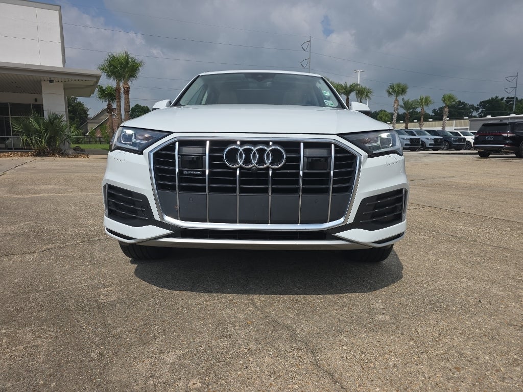 2022 Audi Q7 Premium Plus