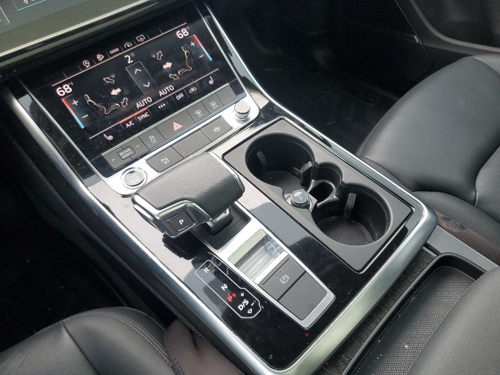 2023 Audi Q7 Premium Plus