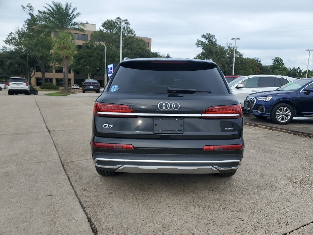 2023 Audi Q7 Premium Plus