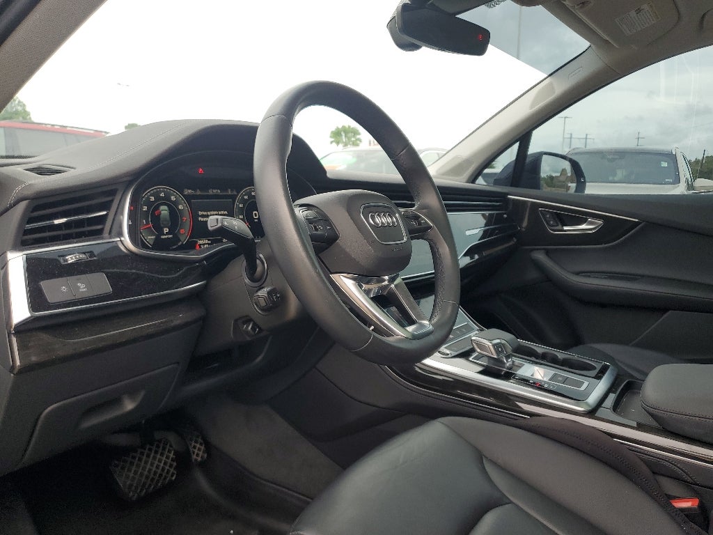 2023 Audi Q7 Premium Plus