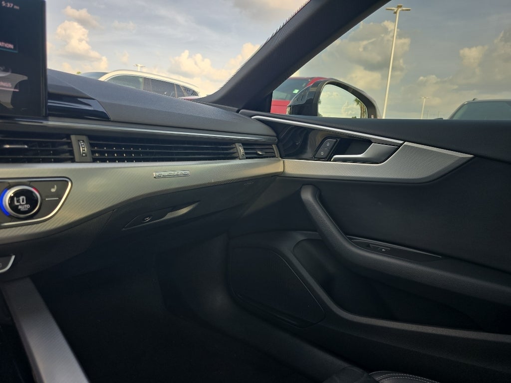 2025 Audi A5 Sportback S line Premium