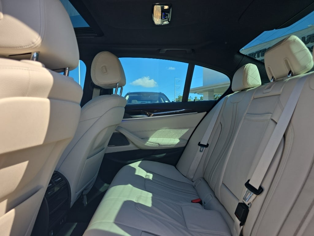 2022 BMW 5 series 530i