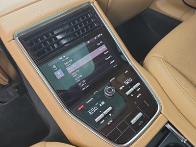 2020 Porsche Panamera 4