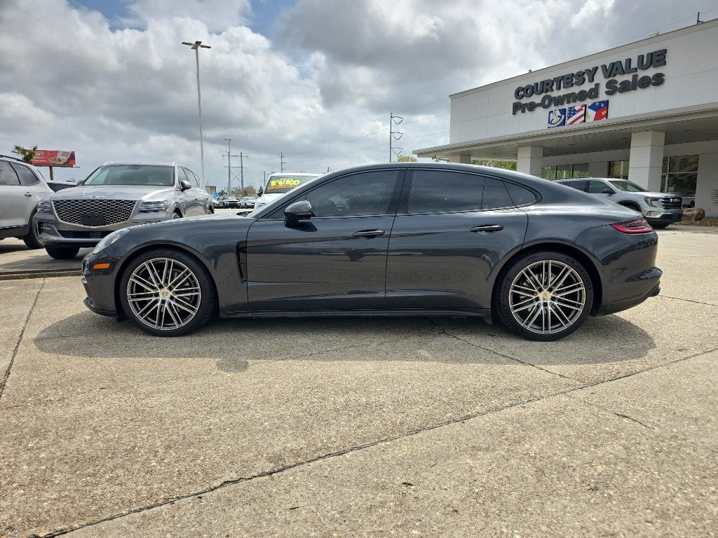 2020 Porsche Panamera 4
