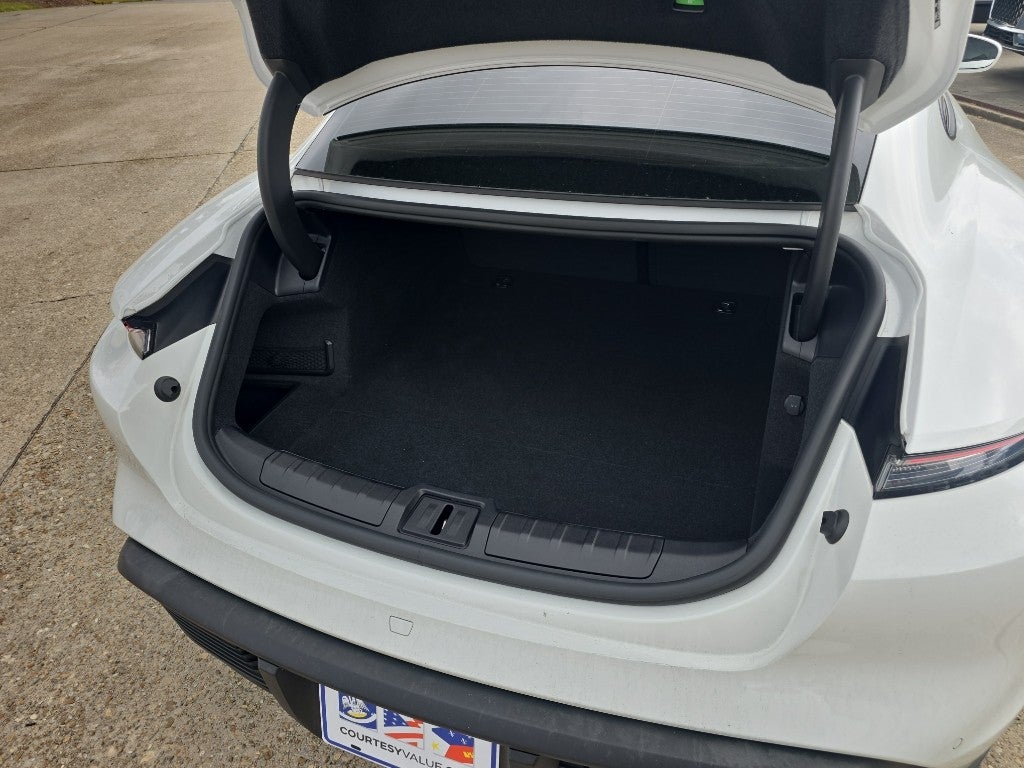 2023 Porsche Taycan Base