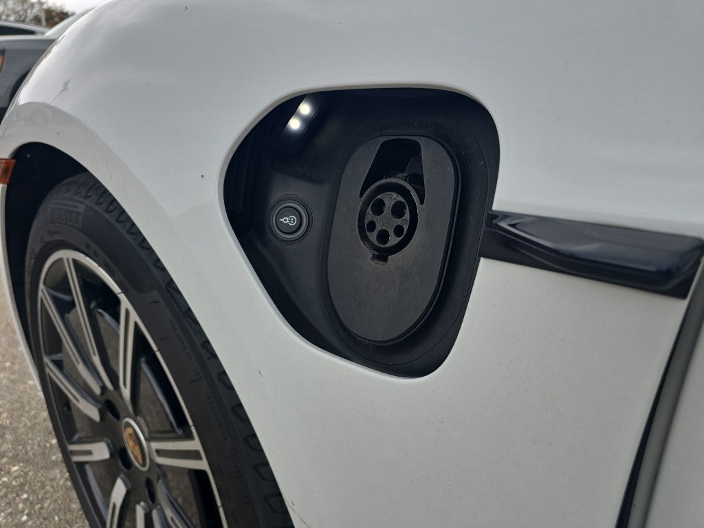 2023 Porsche Taycan Base