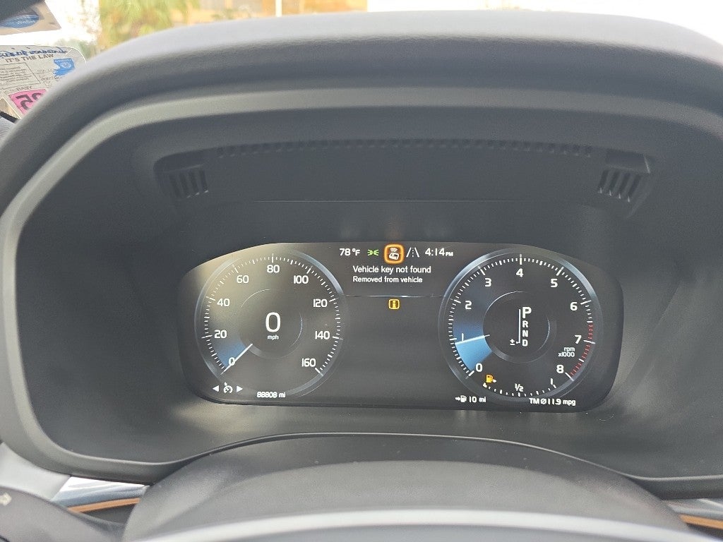 2020 Volvo XC60 Momentum