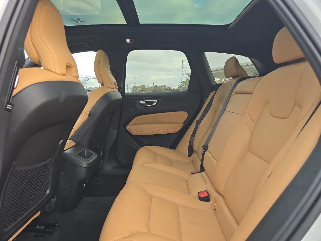 2020 Volvo XC60 Momentum