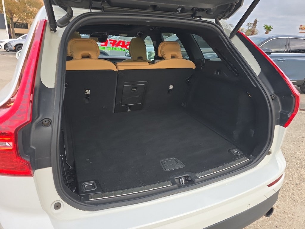 2020 Volvo XC60 Momentum