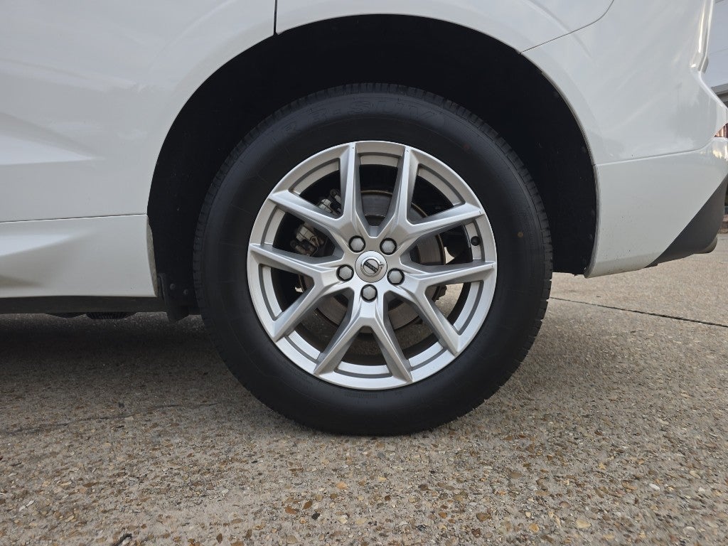 2020 Volvo XC60 Momentum