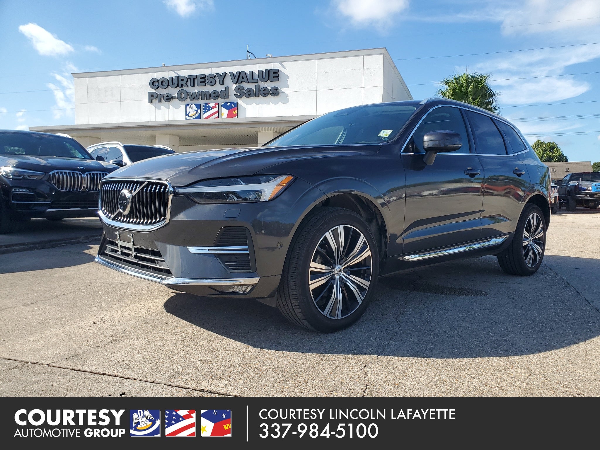 2022 Volvo XC60 B5 Inscription