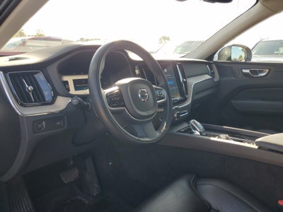 2022 Volvo XC60 B5 Inscription