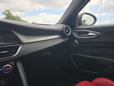 2024 Alfa Romeo Giulia Veloce