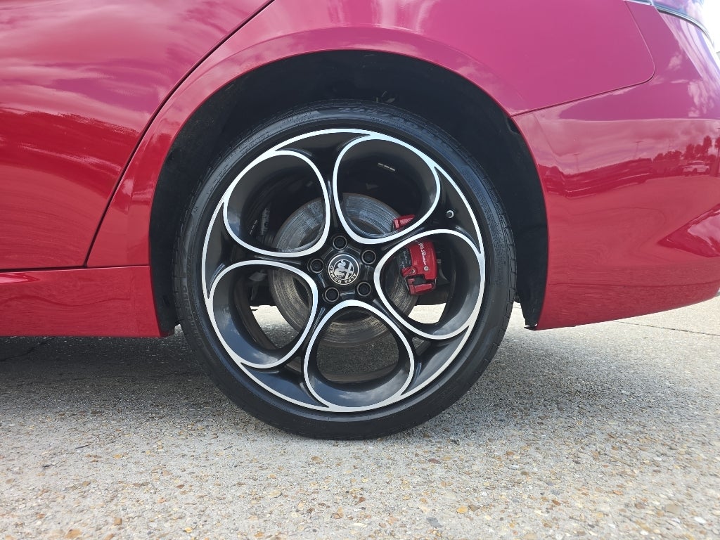 2024 Alfa Romeo Giulia Veloce