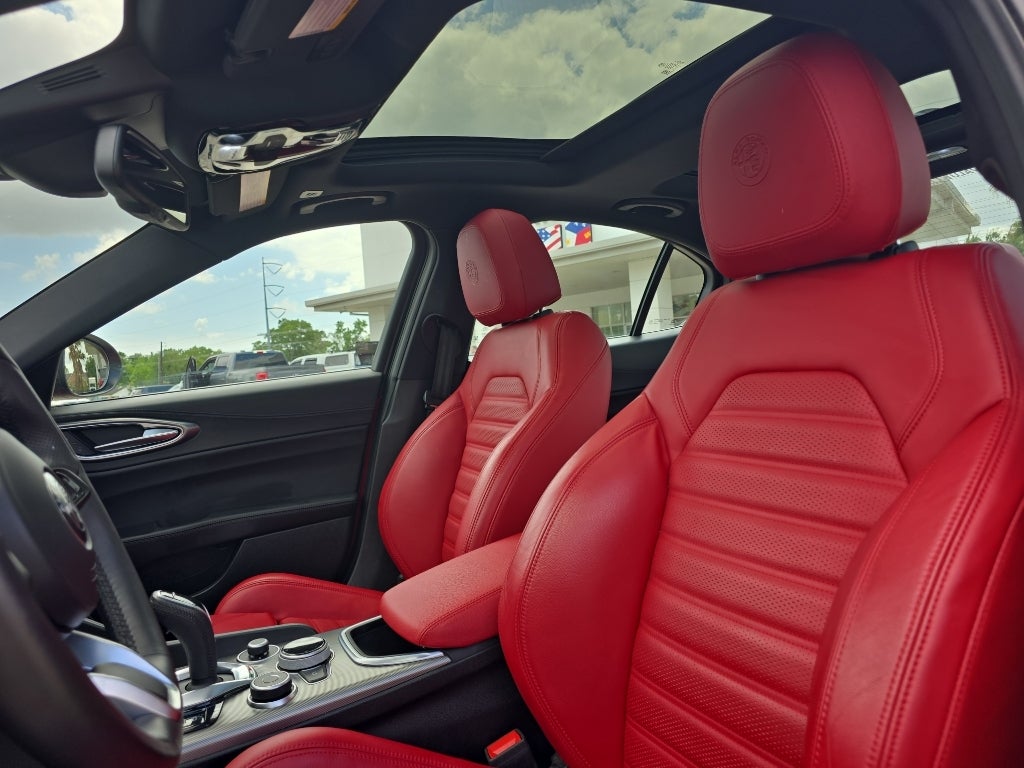 2024 Alfa Romeo Giulia Veloce