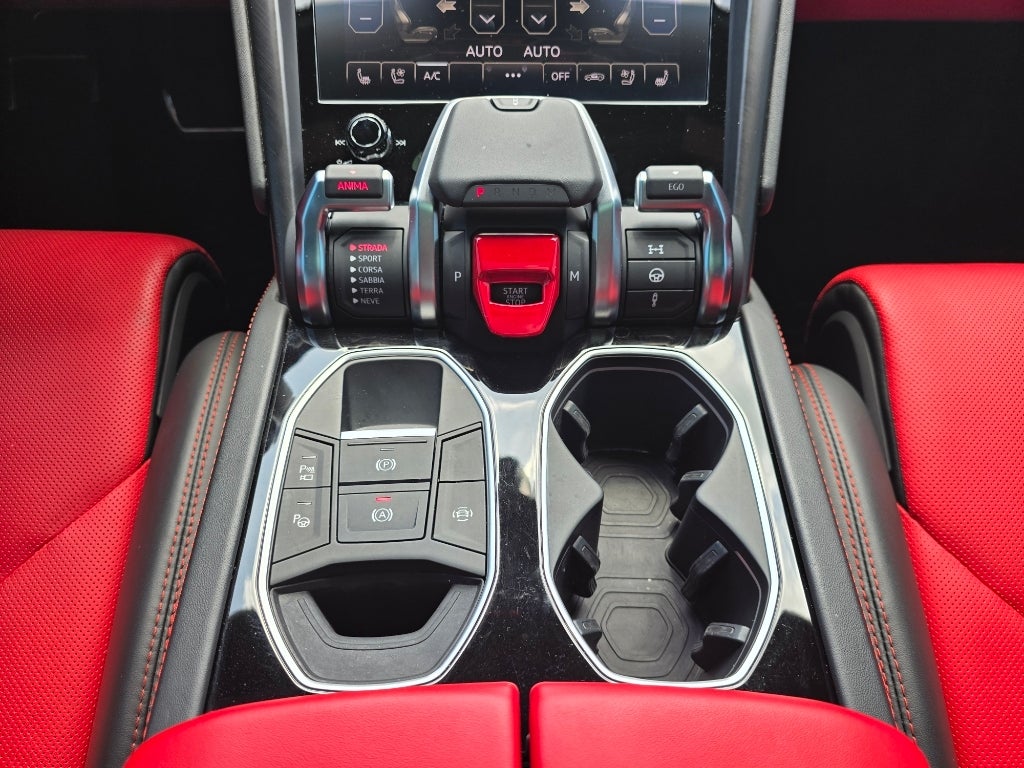 2022 Lamborghini Urus Base