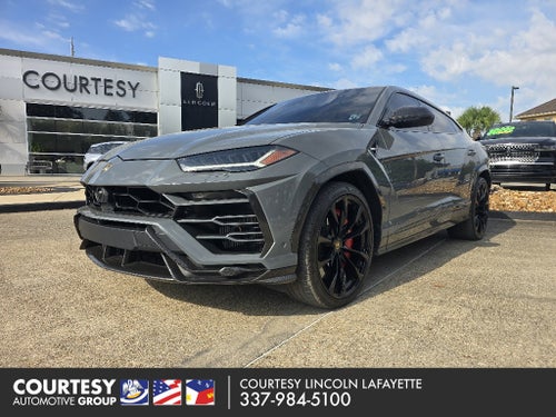 2022 Lamborghini Urus Graphite Capsule
