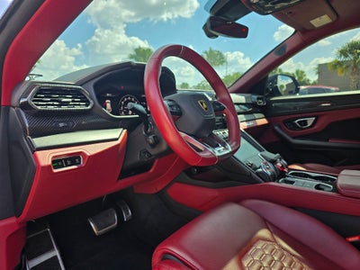 2022 Lamborghini Urus Graphite Capsule