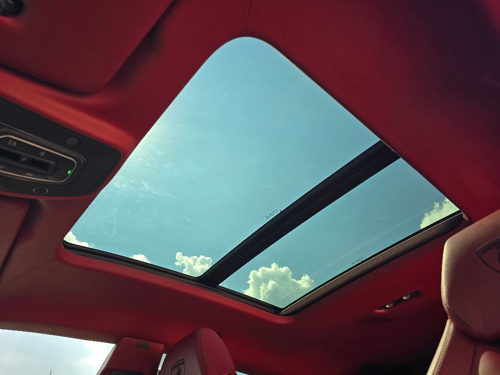 2022 Lamborghini Urus Graphite Capsule