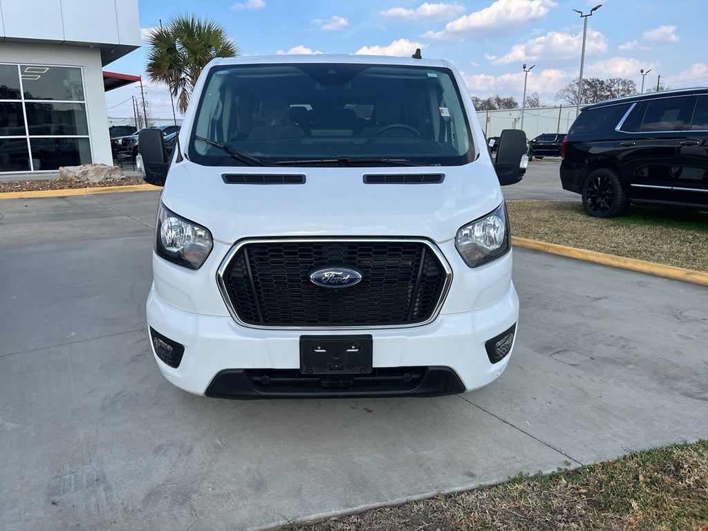 2023 Ford Transit Wagon XLT