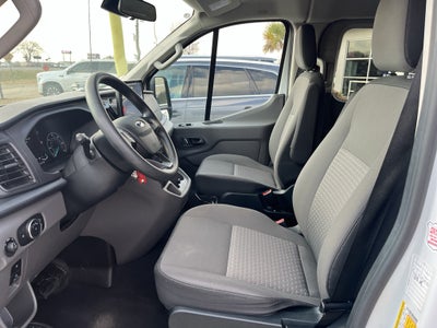 2023 Ford Transit Wagon XLT