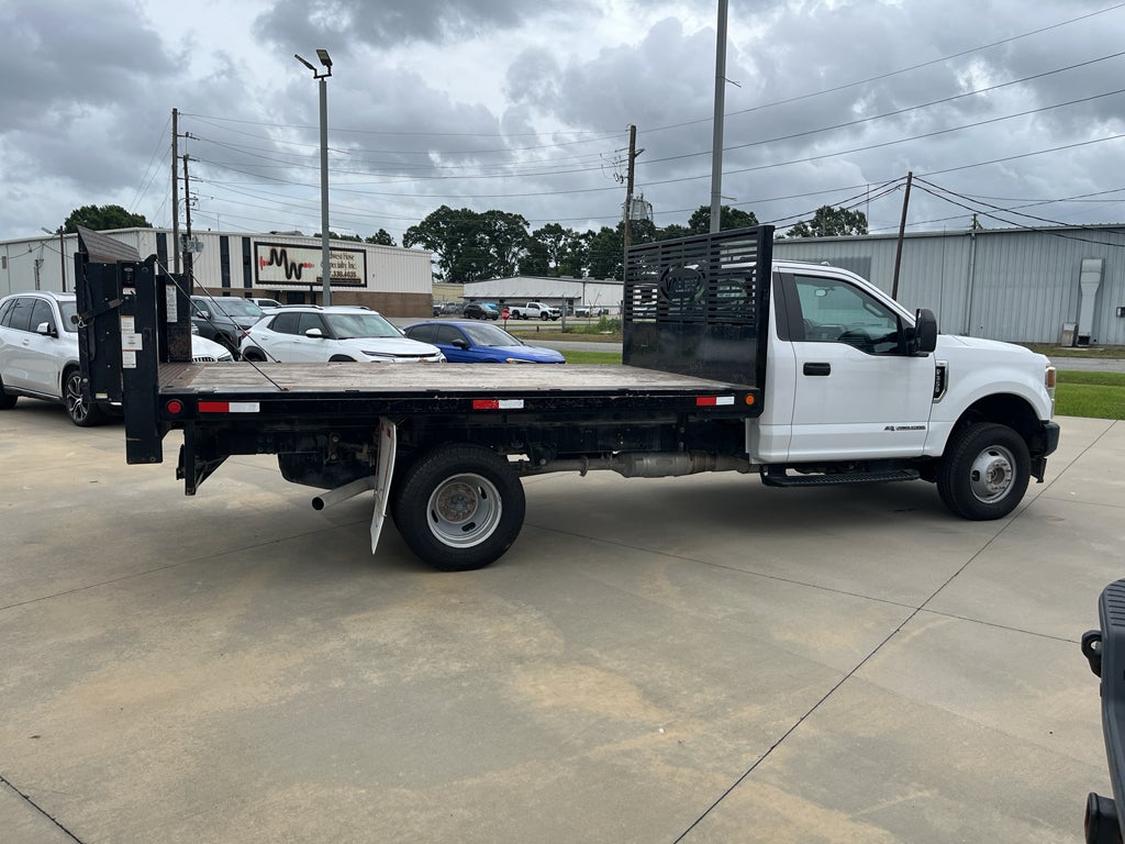 2021 Ford F-350 Super Duty Chassis XL