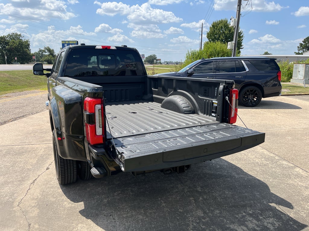 2024 Ford F-350 Super Duty Platinum