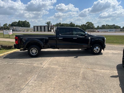 2024 Ford F-350 Super Duty Platinum