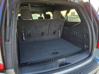 2024 GMC Yukon XL SLE