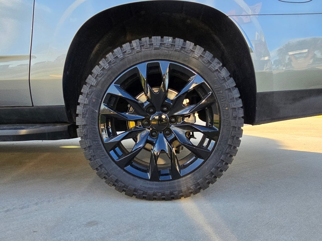 2024 GMC Yukon XL SLE