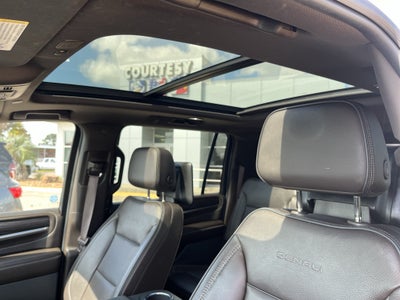 2023 GMC Yukon XL Denali